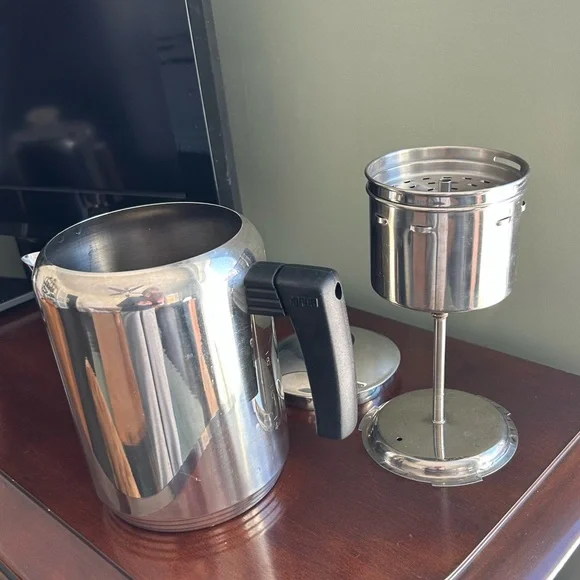 Vintage Stainless Steel Copco coffee maker - 8 cup - Picture 2 of 10